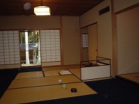 鏼